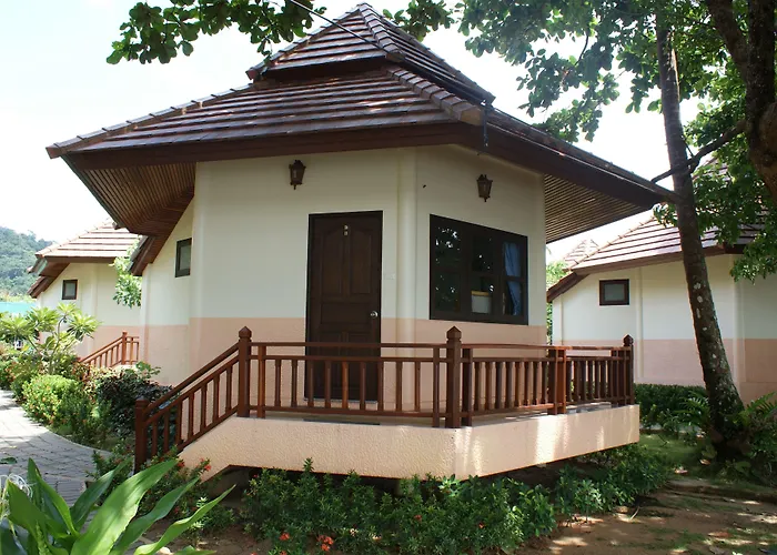 Central hotel: Coral Resort